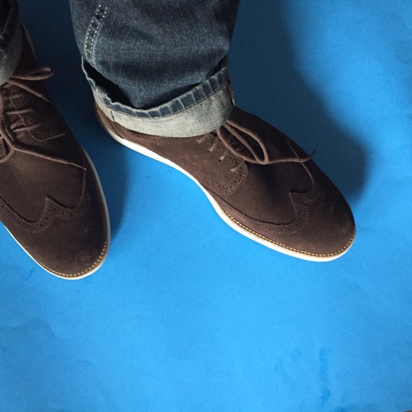 Mark Nasom and Skechers - Picture 1 of 7